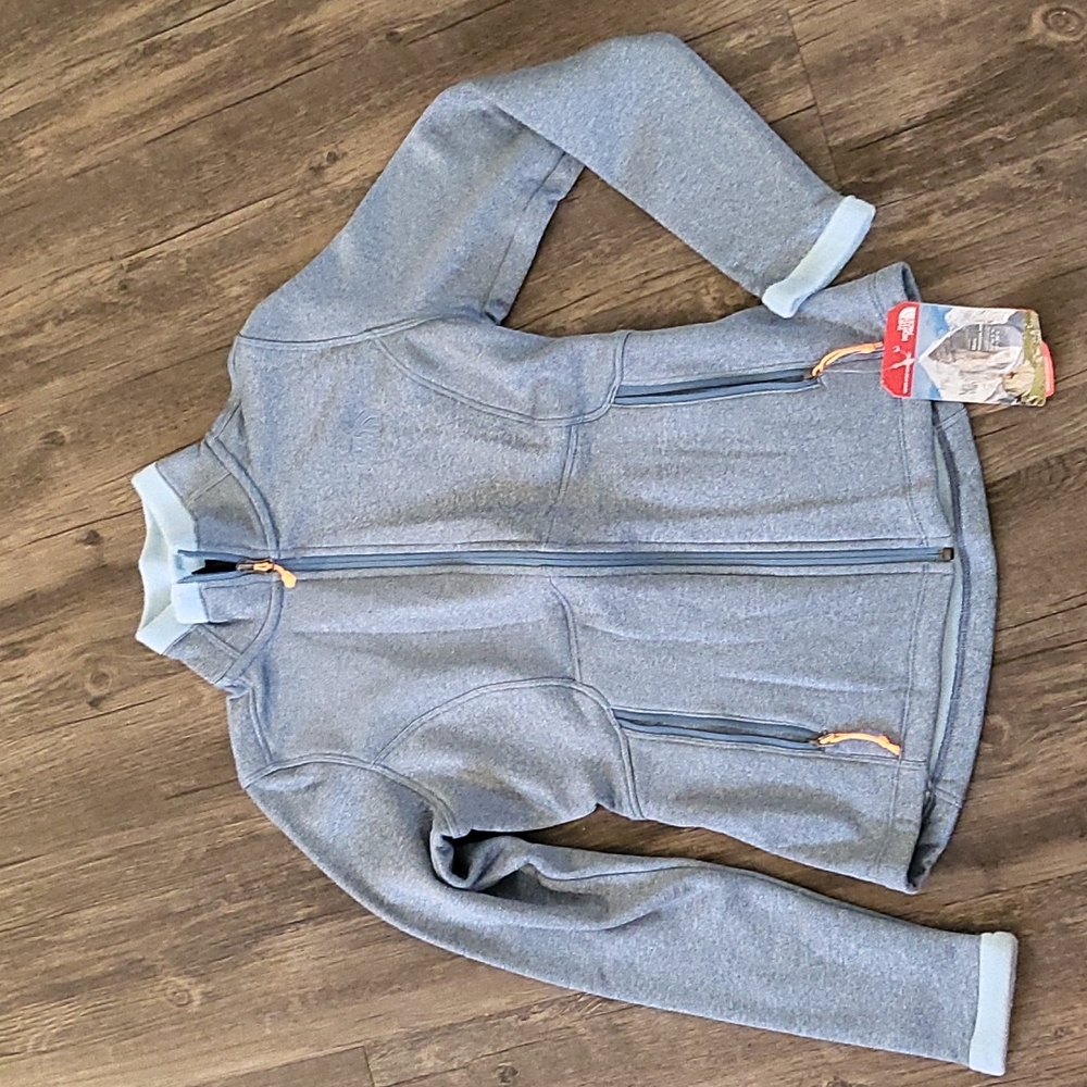 The north face jackets/sweater